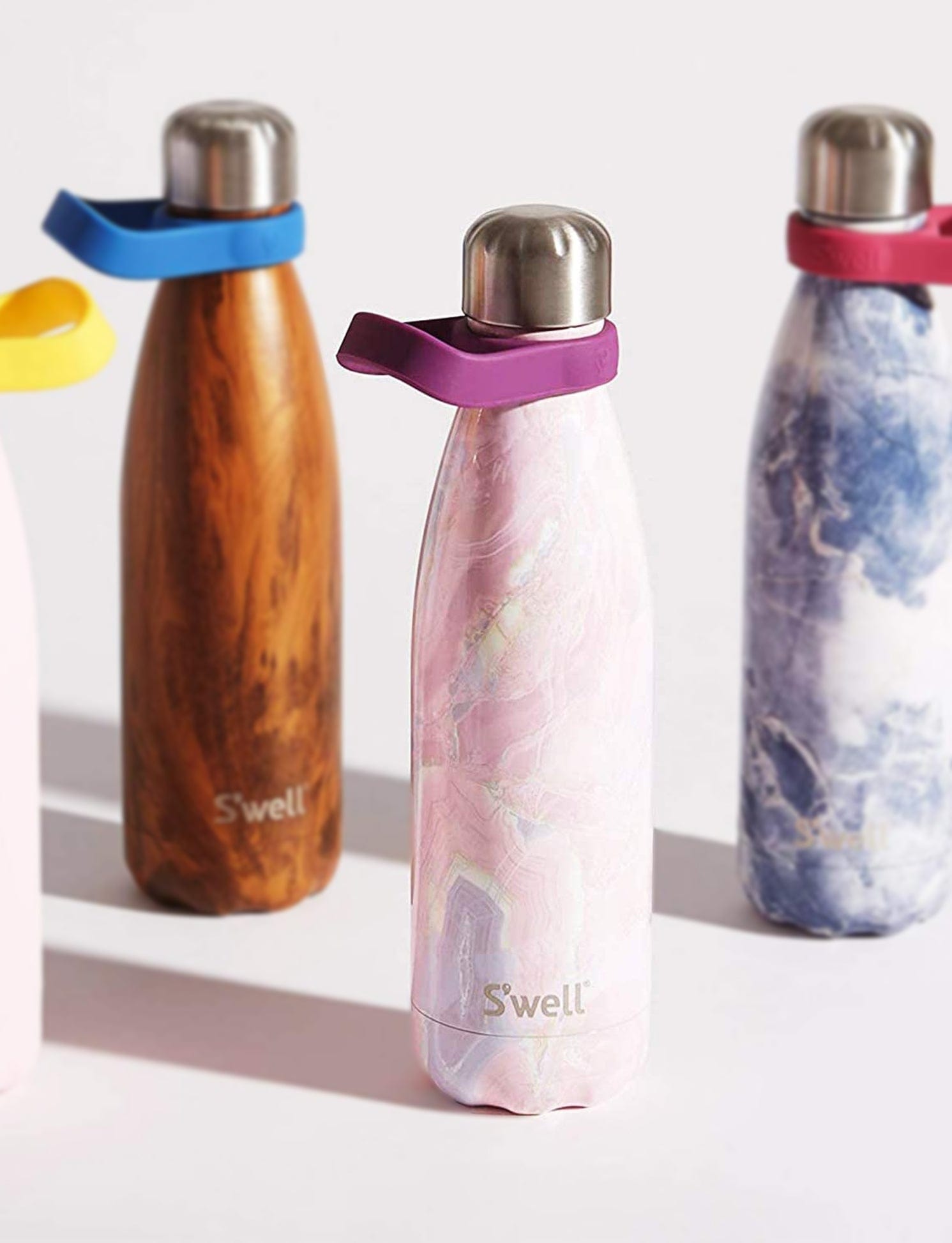 geode-rose-bottle-d6 Swell-Bottle-17oz-Geode-Rose-Lifestyle.jpg