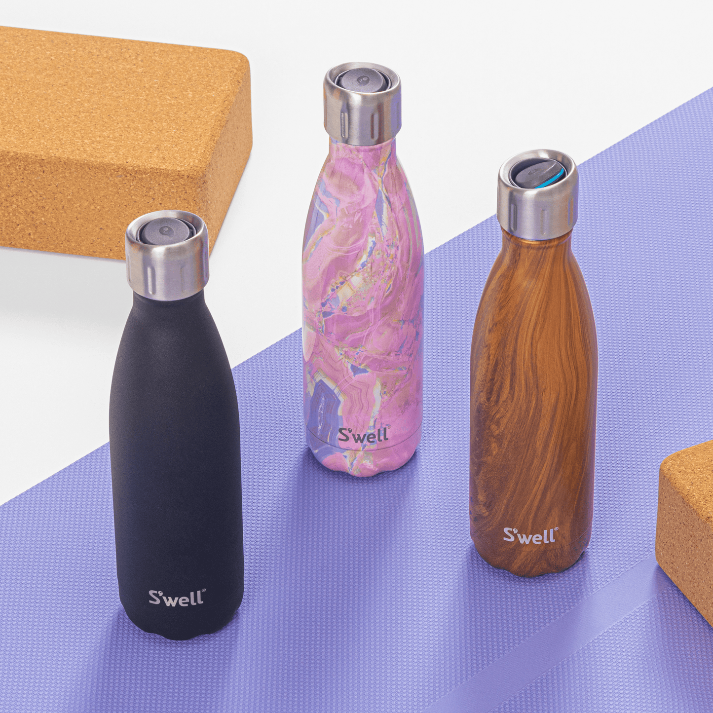 sports-cap-i0 Swell_Sports_Cap_9oz_17oz_Original_Bottle-Lifestyle.png